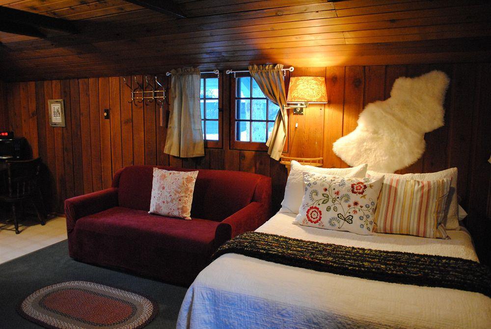 קאנמור Rundle Chalets מראה חיצוני תמונה