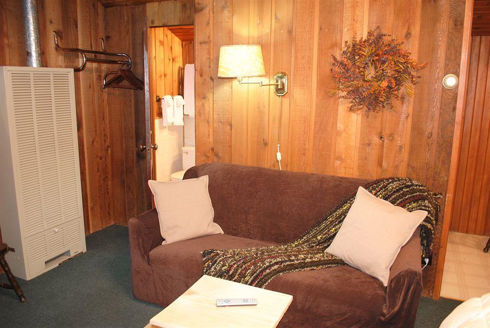 קאנמור Rundle Chalets מראה חיצוני תמונה