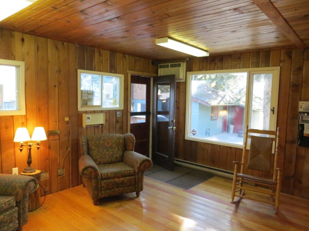 קאנמור Rundle Chalets מראה חיצוני תמונה