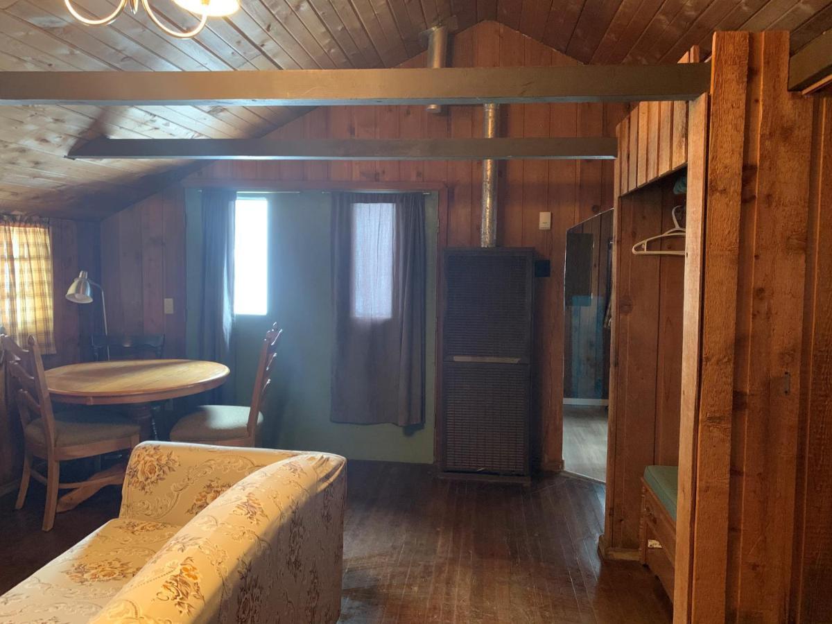 קאנמור Rundle Chalets מראה חיצוני תמונה